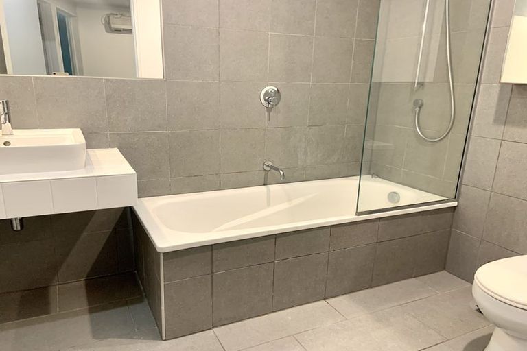 Photo of property in 28 Harbour View Terrace, Cass Bay, Lyttelton, 8082