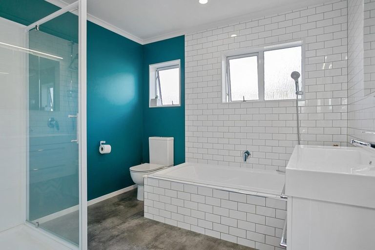 Photo of property in 37 Sheridan Crescent, Leamington, Cambridge, 3432