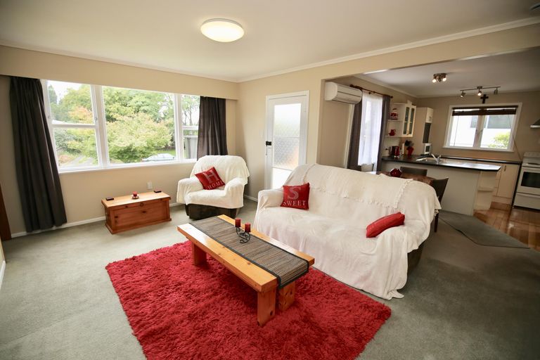 Photo of property in 65 Ranui Street, Dinsdale, Hamilton, 3204