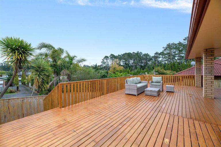 Photo of property in 16 Brookwood Drive, Henderson, Auckland, 0612