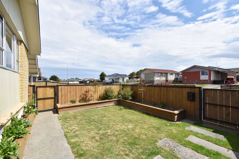 Photo of property in 52 Newbie Place, Heidelberg, Invercargill, 9812