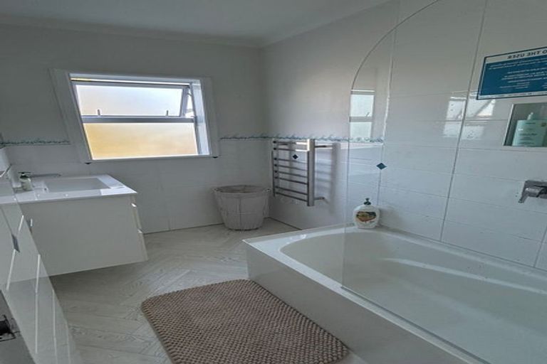 Photo of property in 171a Harbour Road, Ohope, 3121