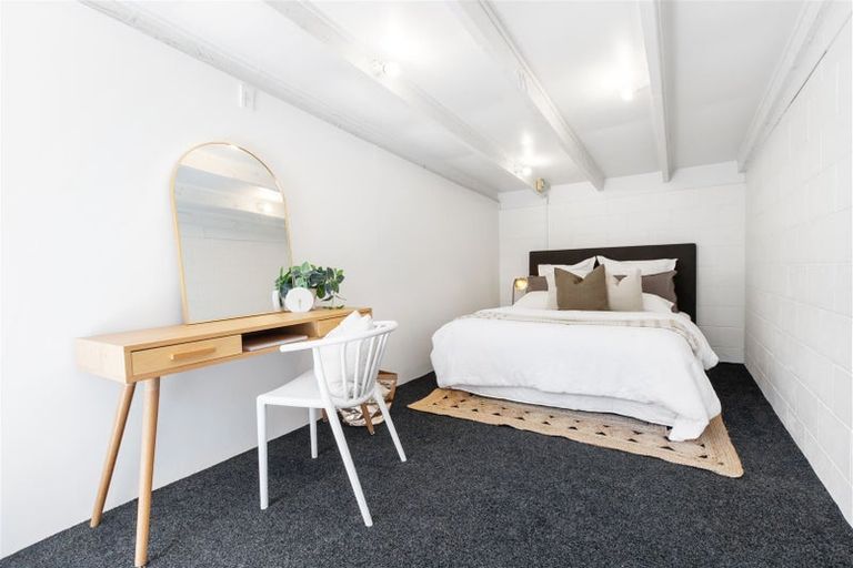 Photo of property in 112 Hamilton Avenue, Ilam, Christchurch, 8041