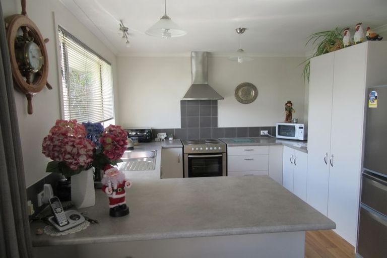 Photo of property in 5 Herbert Street, Waimate, 7924