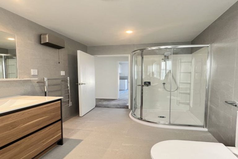 Photo of property in 319d East Coast Road, Mairangi Bay, Auckland, 0630