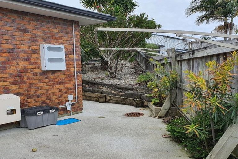 Photo of property in 13 Andre Rise, Stanmore Bay, Whangaparaoa, 0932
