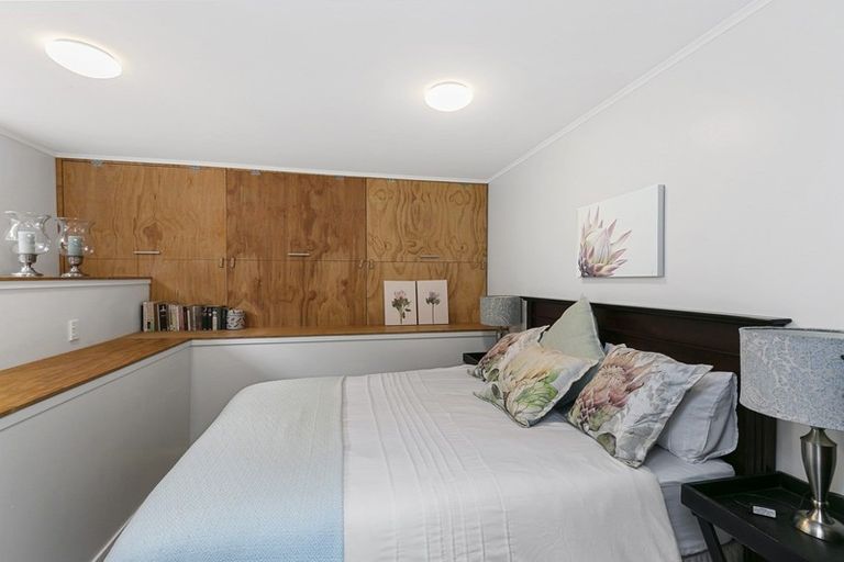 Photo of property in 41 Cockayne Road, Khandallah, Wellington, 6035