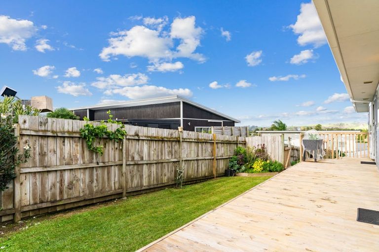 Photo of property in 12 Weka Street, Mangawhai, 0505