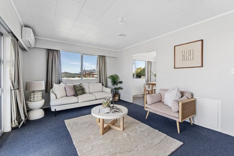 Photo of property in 205 Parklands Avenue, Bell Block, New Plymouth, 4312