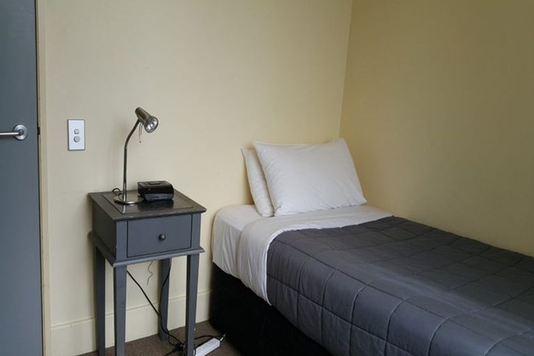 Photo of property in St Pauls Apartments, 49/43 Mulgrave Street, Thorndon, Wellington, 6011