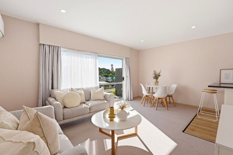 Photo of property in 73b Great North Road, Saint Johns Hill, Whanganui, 4501