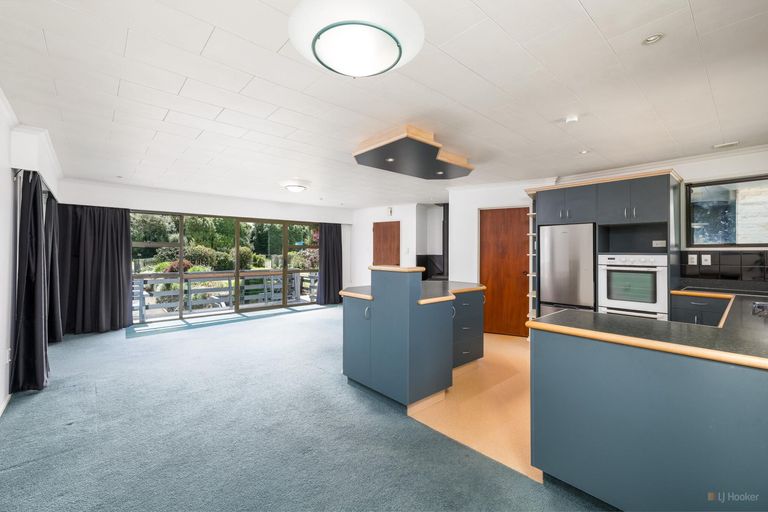 Photo of property in 11-17 Hayes Street, Waimate, 7924