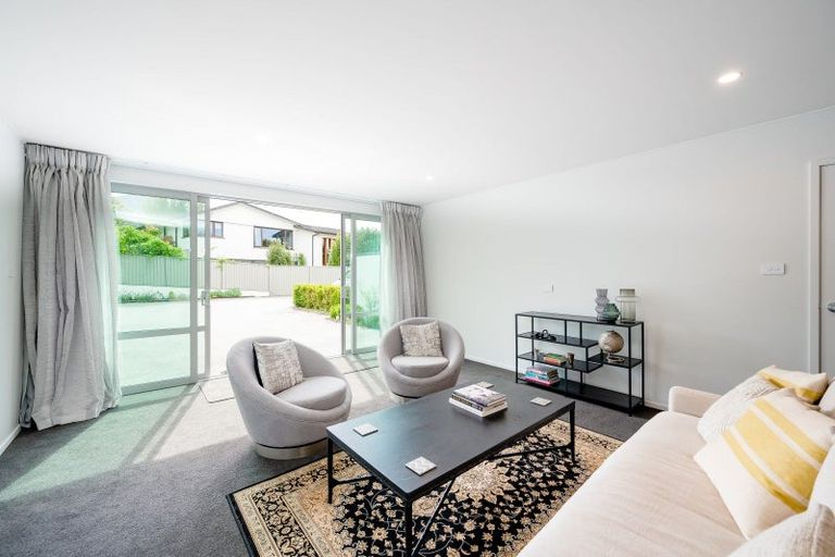 Photo of property in 15 Faulks Terrace, Wanaka, 9305