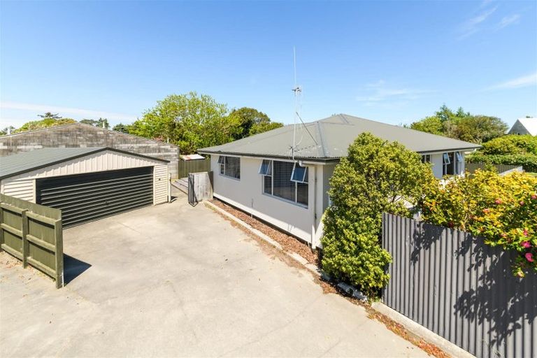 Photo of property in 7c Bull Street, Bulls, 4818