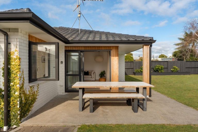 Photo of property in 25 Hibiscus Avenue, Mount Maunganui, 3116