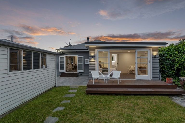 Photo of property in 103 Petrie Street, Richmond, Christchurch, 8013