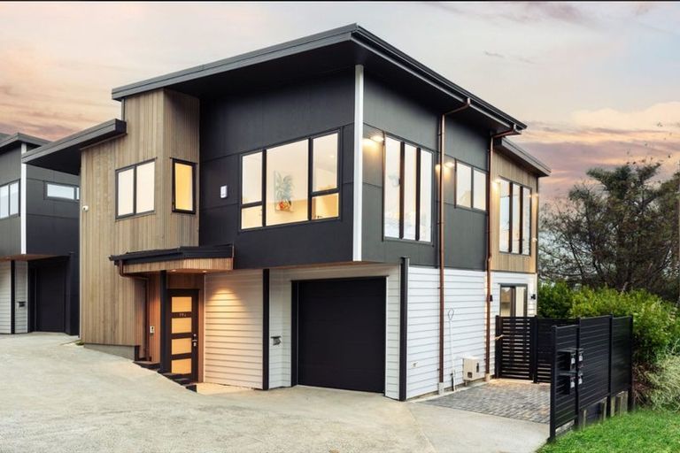 Photo of property in 79b Matipo Road, Mairangi Bay, Auckland, 0630
