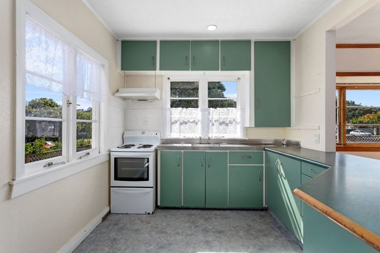Photo of property in 64 Domain Road, Whakatane, 3120