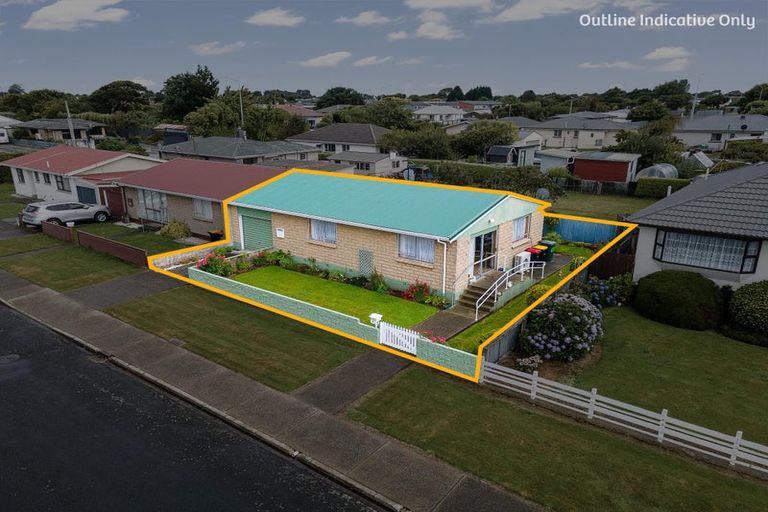 Photo of property in 8 Christina Street, Strathern, Invercargill, 9812