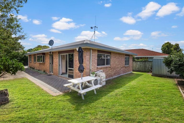Photo of property in 2a Gillies Avenue, Claudelands, Hamilton, 3214