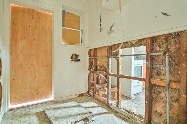 Photo of property in 1010 Pukatea Street, Saint Leonards, Hastings, 4120