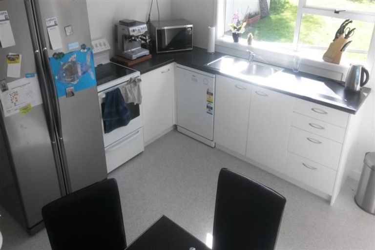 Photo of property in 16 Marire Avenue, Frankton, Hamilton, 3204