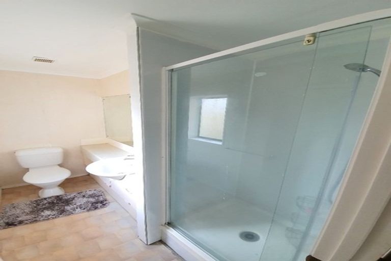 Photo of property in 1 Kylie Court, Clover Park, Auckland, 2019