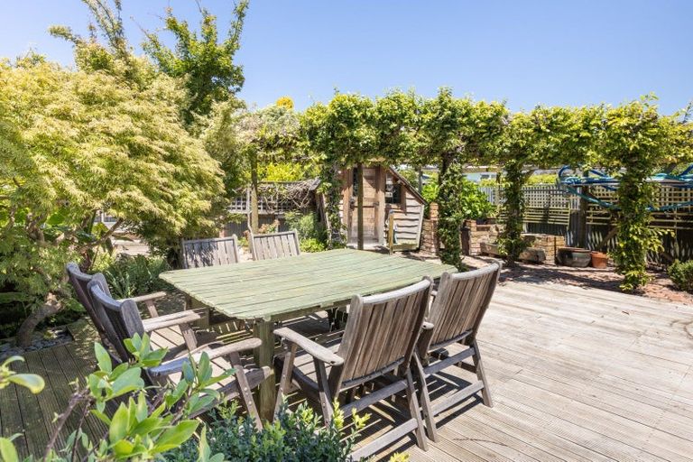 Photo of property in 30 Mcgregor Avenue, Pirimai, Napier, 4112