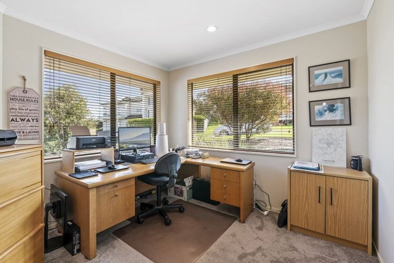 Photo of property in 4 Bayview Park Lane, Orewa, 0931