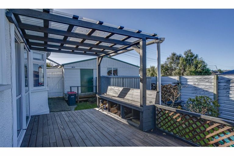 Photo of property in 1 Belfield Street, Waimataitai, Timaru, 7910