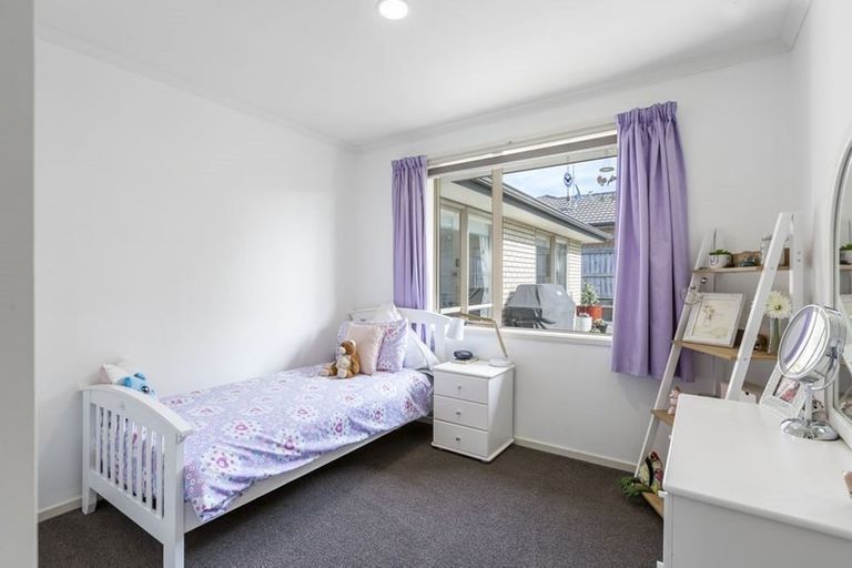 Photo of property in 10 Barwick Place, Stanmore Bay, Whangaparaoa, 0932