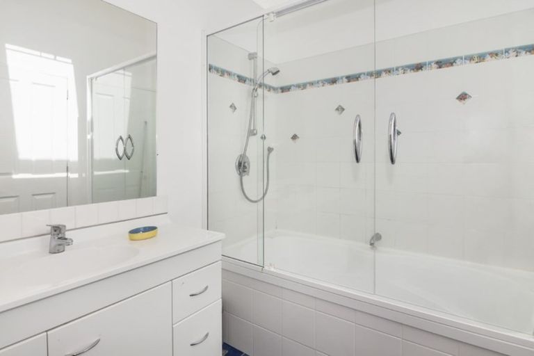 Photo of property in 98 Totara View Road, Wakefield, 7095