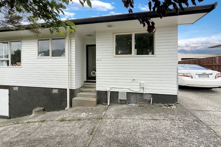 Photo of property in 280a Dowse Drive, Maungaraki, Lower Hutt, 5010