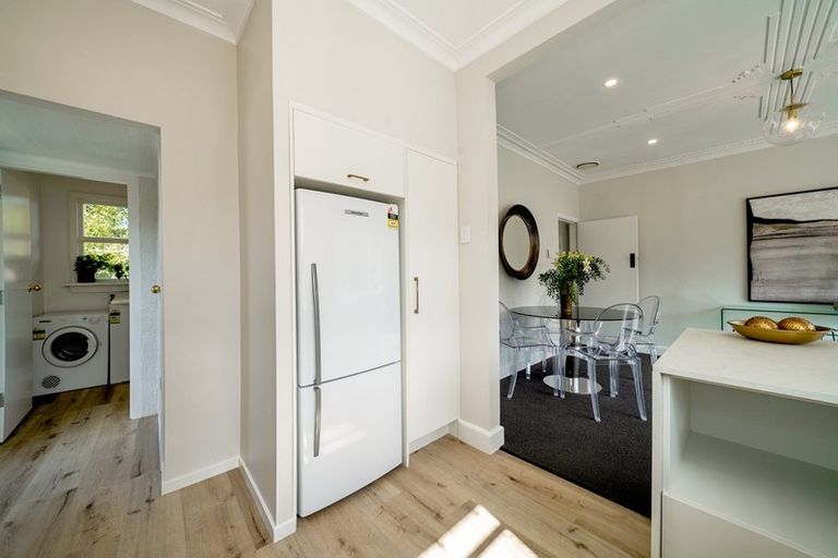 Photo of property in 211a Bay View Road, Saint Clair, Dunedin, 9012