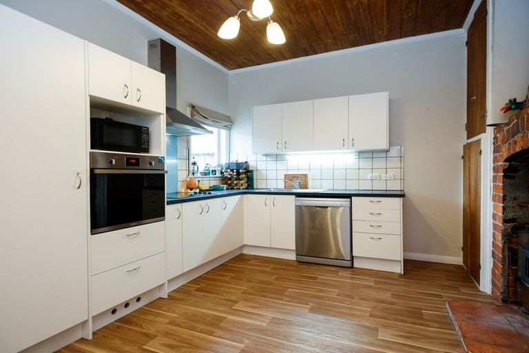 Photo of property in 50 Lombard Street, Palmerston North, 4410