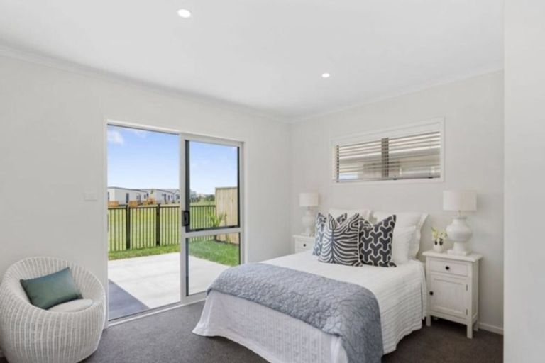 Photo of property in 12 Fuller Street, Papamoa Beach, Papamoa, 3118