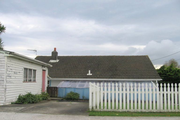 Photo of property in 8 Massey Street, Tawa, Wellington, 5028