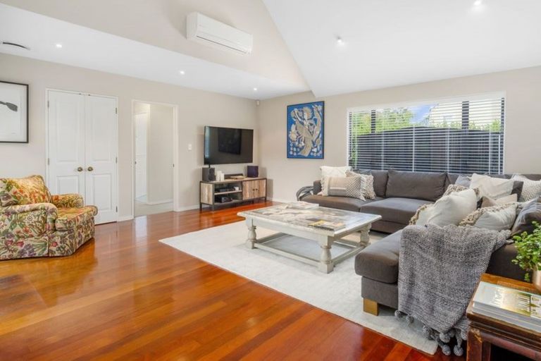 Photo of property in 12 Denehurst Drive, Waimauku, 0812