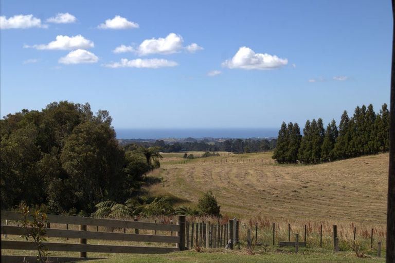 Photo of property in 1640 Mangorei Road, Mangorei, New Plymouth, 4371