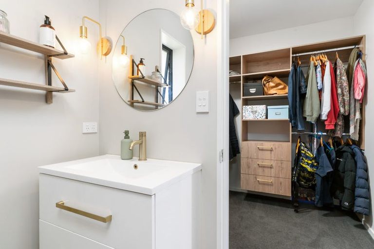 Photo of property in 9 Greenwood Place, Amberley, 7410