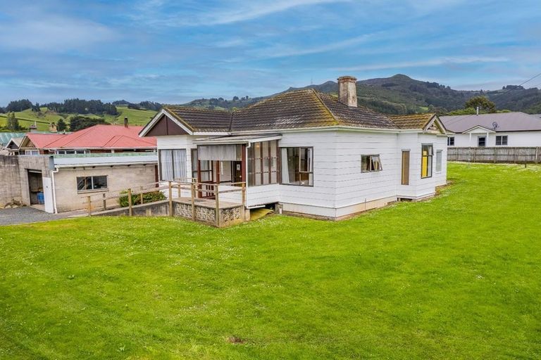 Photo of property in 38 Stevenson Avenue, Sawyers Bay, Port Chalmers, 9023