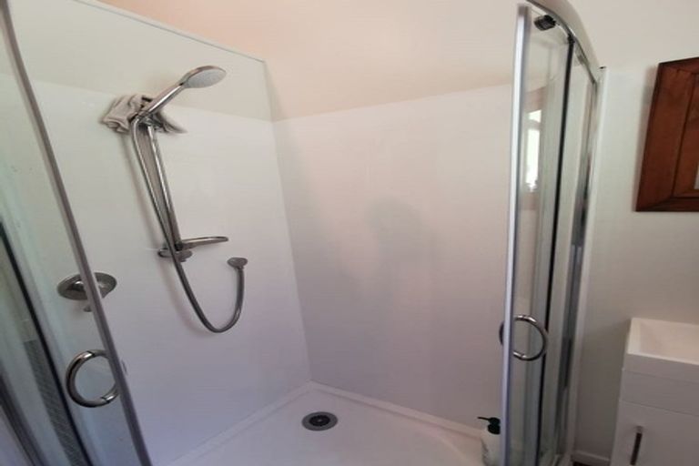 Photo of property in 2/37 Wilton Road, Wadestown, Wellington, 6012