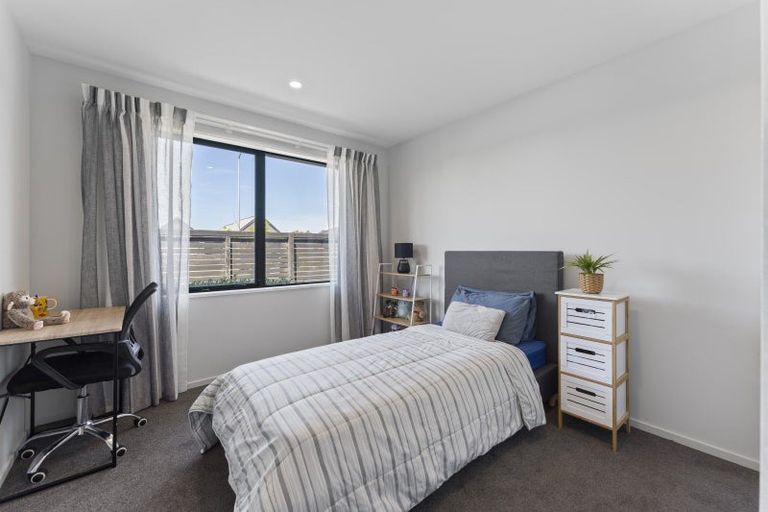 Photo of property in 69 William Nicholls Drive, Belfast, Christchurch, 8051