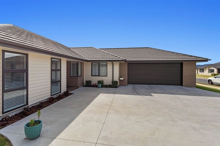 Photo of property in 8 Karearea Drive, Coastlands, Whakatane, 3120