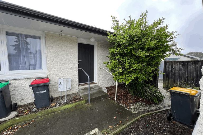 Photo of property in 7/7c Curletts Road, Sockburn, Christchurch, 8042