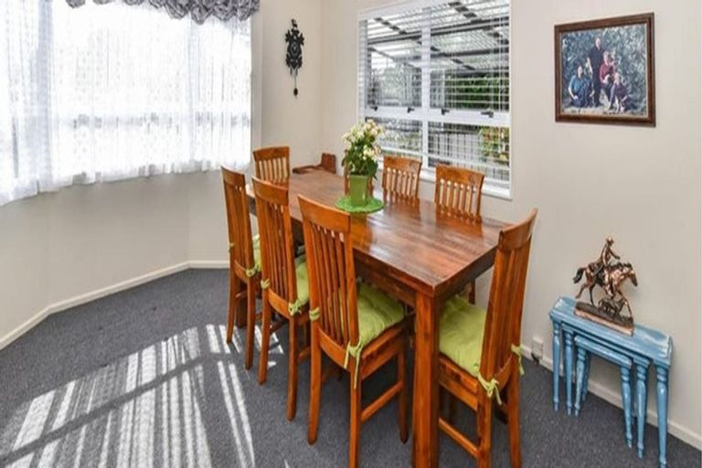 Photo of property in 2b Cliff Road, Papakura, 2110
