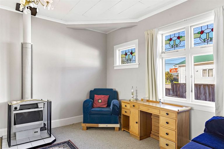 Photo of property in 112 Pownall Street, Masterton, 5810