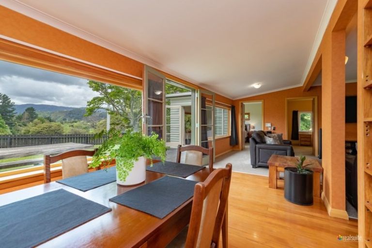 Photo of property in 4 Bridge Road, Birchville, Upper Hutt, 5018