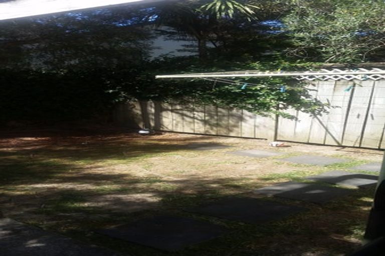 Photo of property in 12/3 Orwell Road, Greenhithe, Auckland, 0632