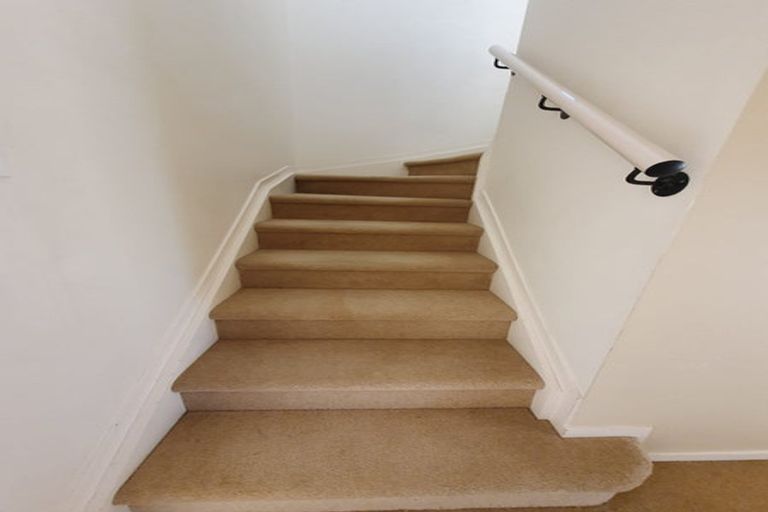 Photo of property in 14 Shankill Place, East Tamaki, Auckland, 2013